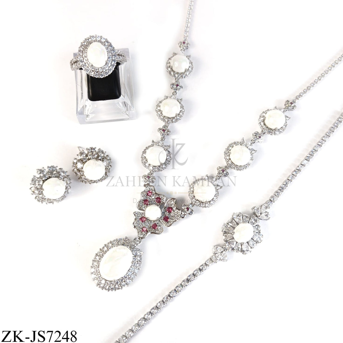 WHITE GEMS SET
