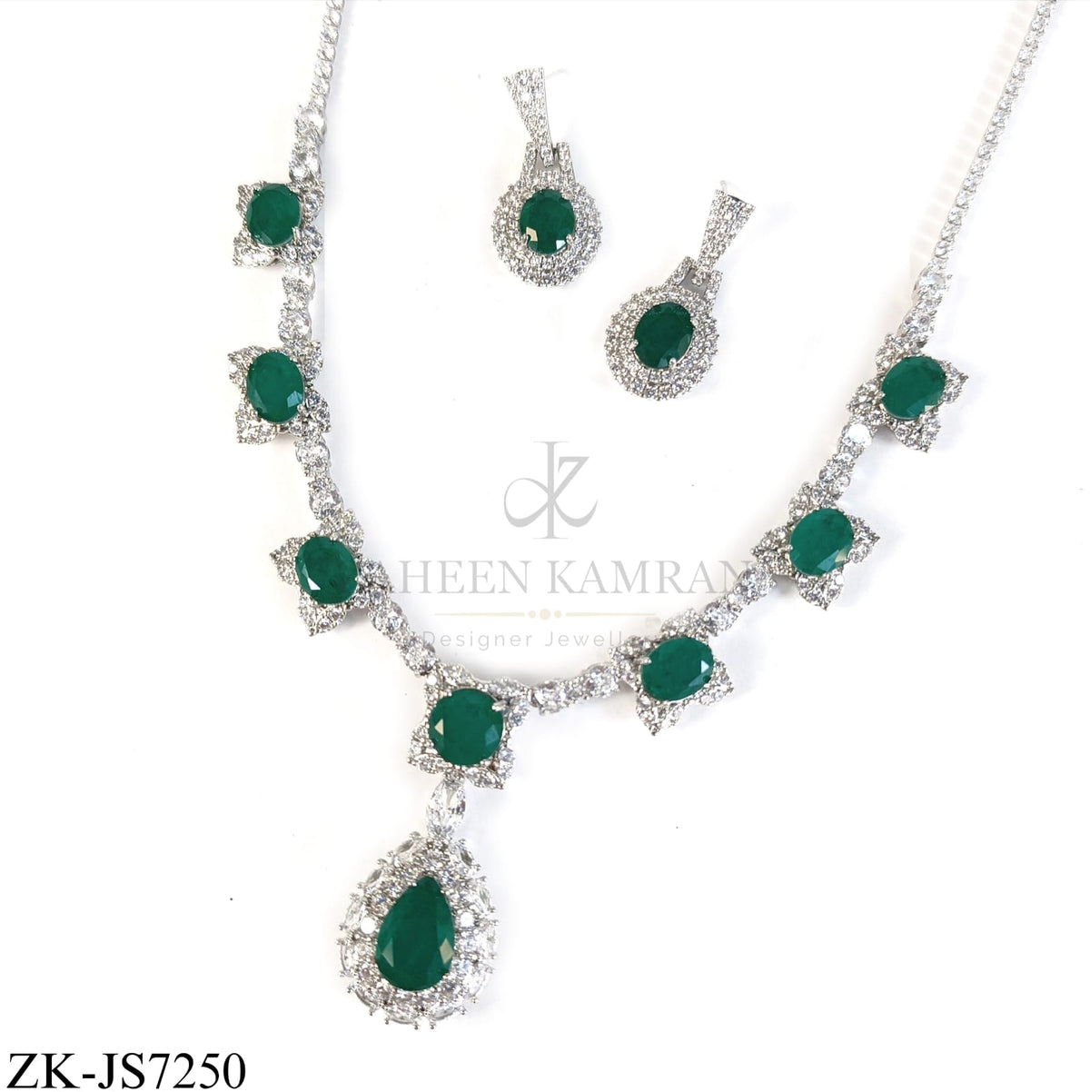 EMERALD GEMS SET