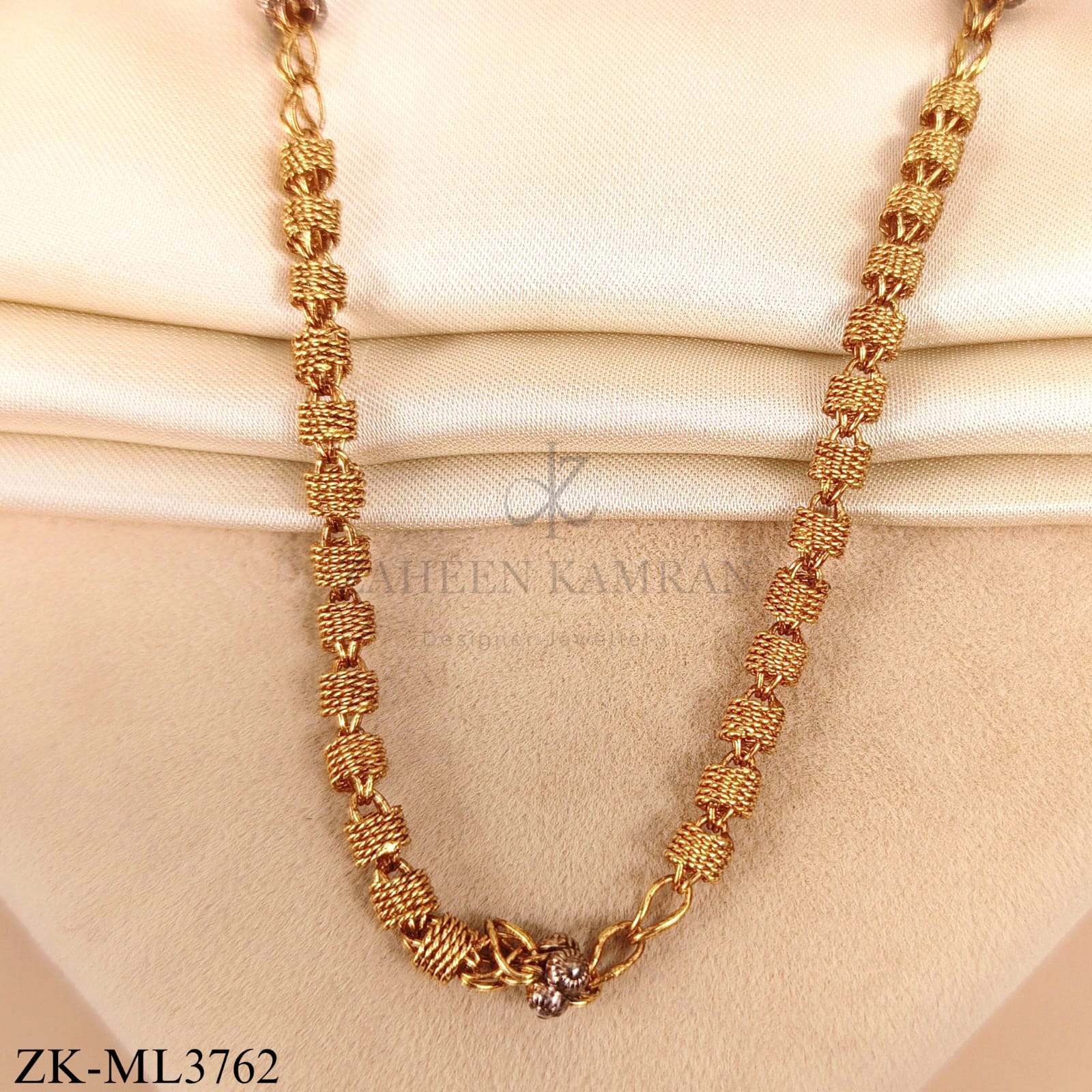 GOLD WOVEN MALA