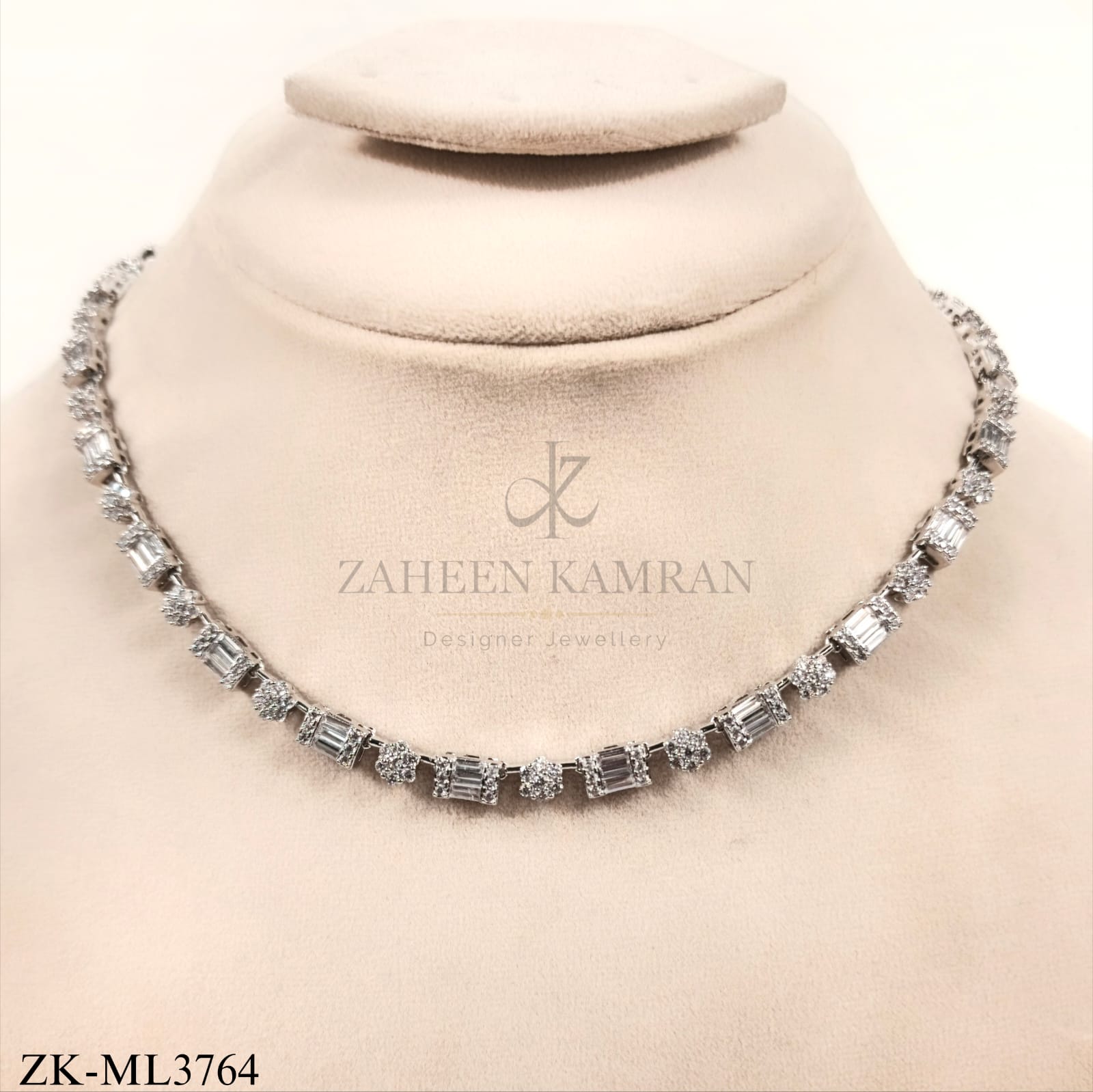 CUT STONES MALA