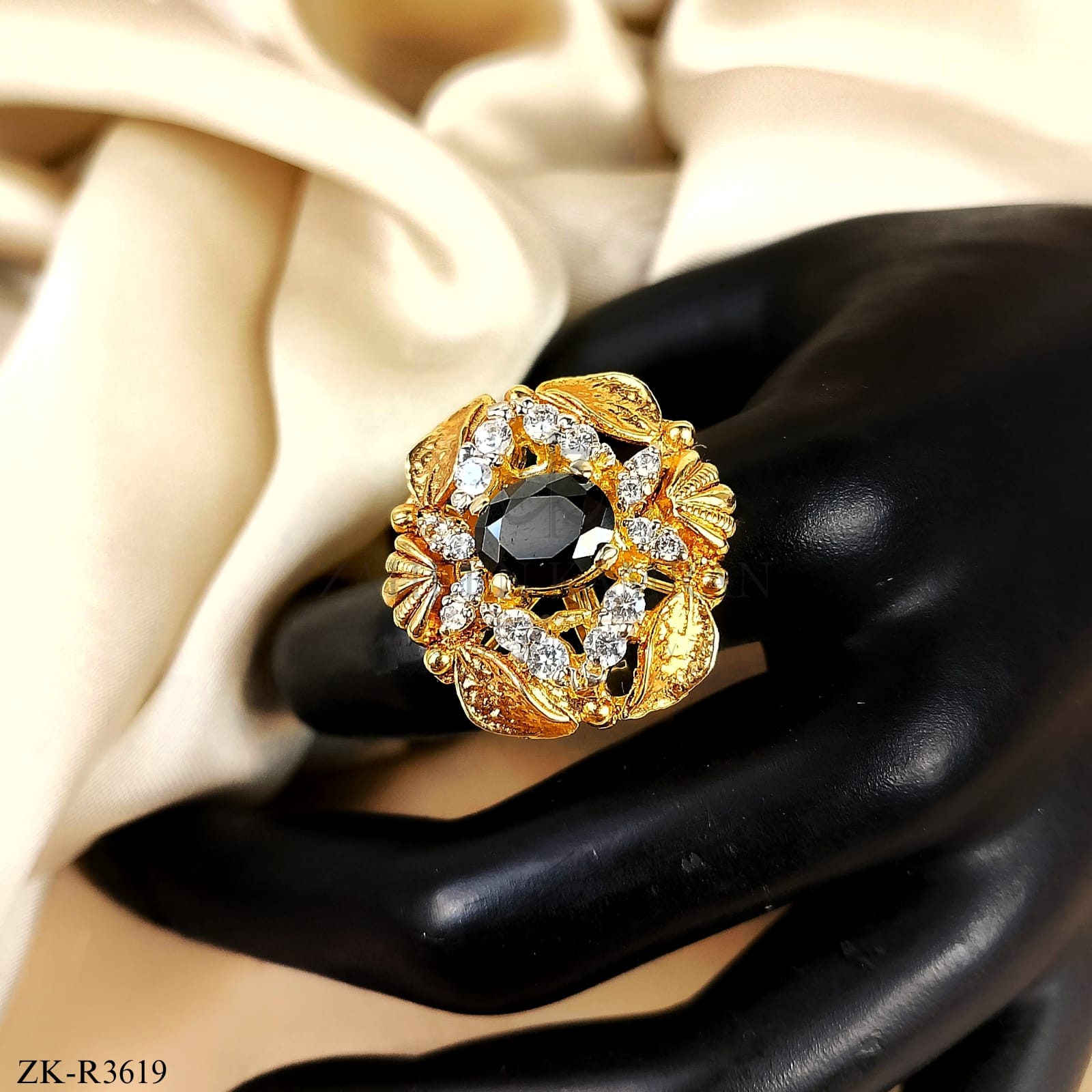 BLACK ONYX RING