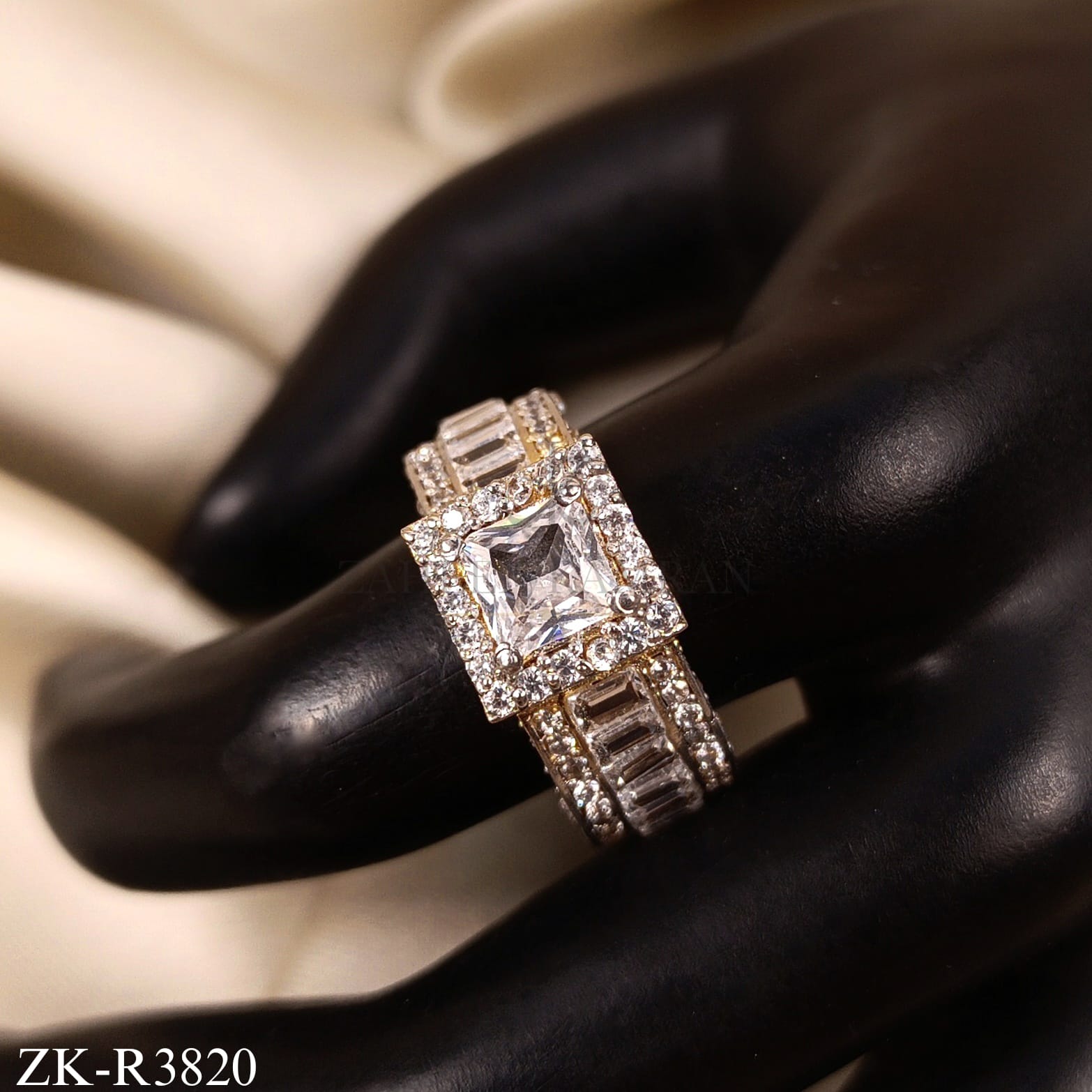 SQUARE CUT RING