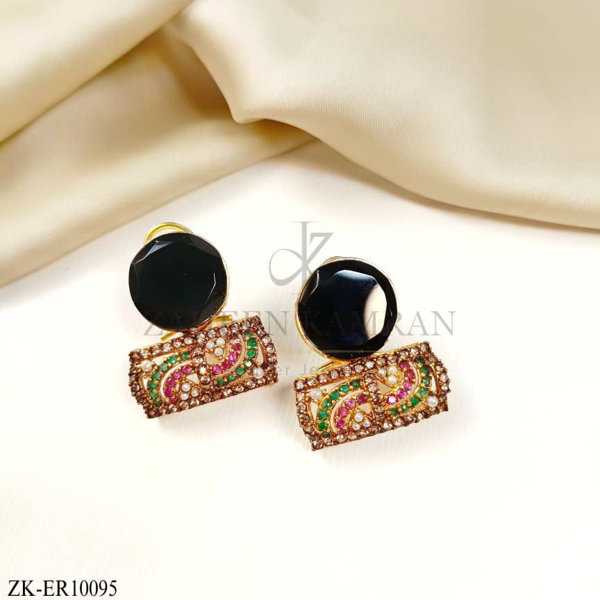 CIRCLE EARRINGS