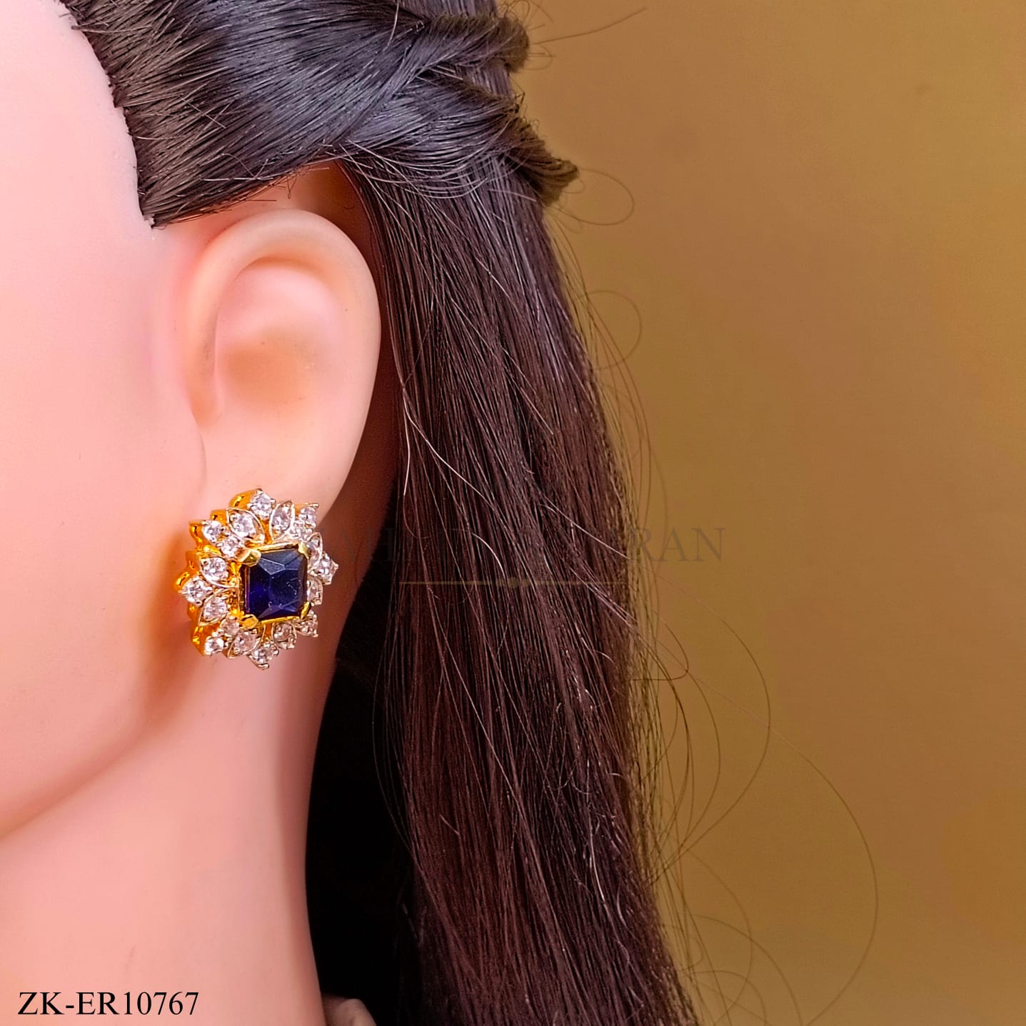 SAPPHIRE EARRINGS