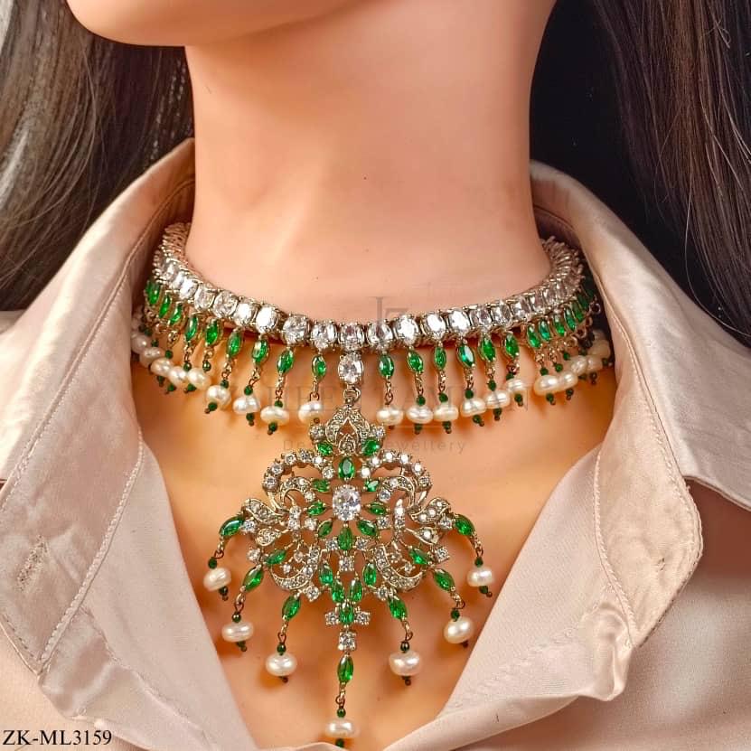 EMERALD SILVER MALA