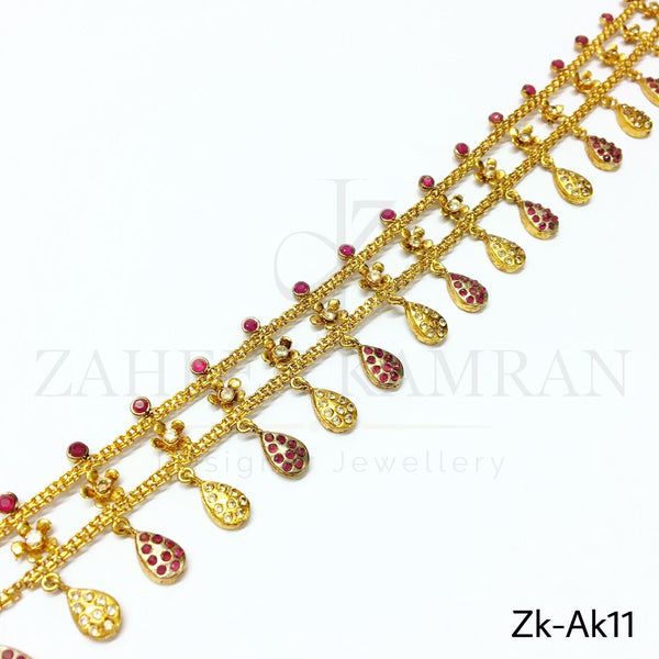 Sleek zirconia anklet