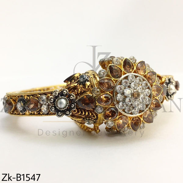 Floral Classic Bangle