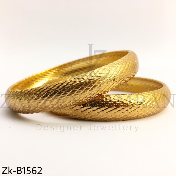 Gold Textured Bangles