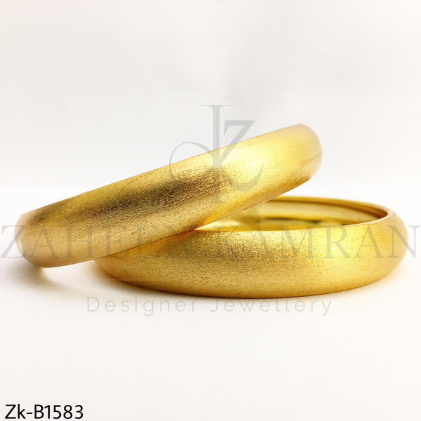 Gold Broad Bangles