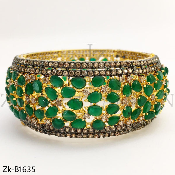 Emerald Broad bangles