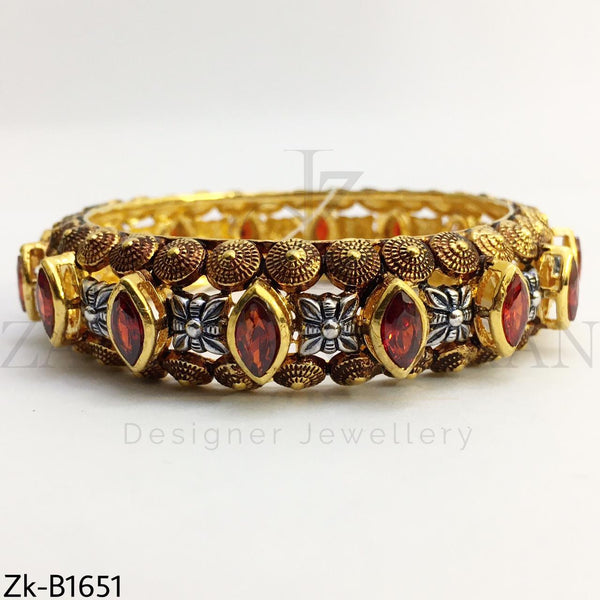 Antique gold bangle