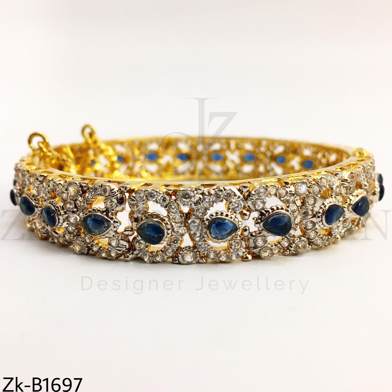 Zirconian sapphire bangle