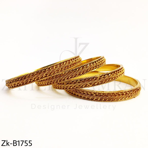 Twisted swirl bangles