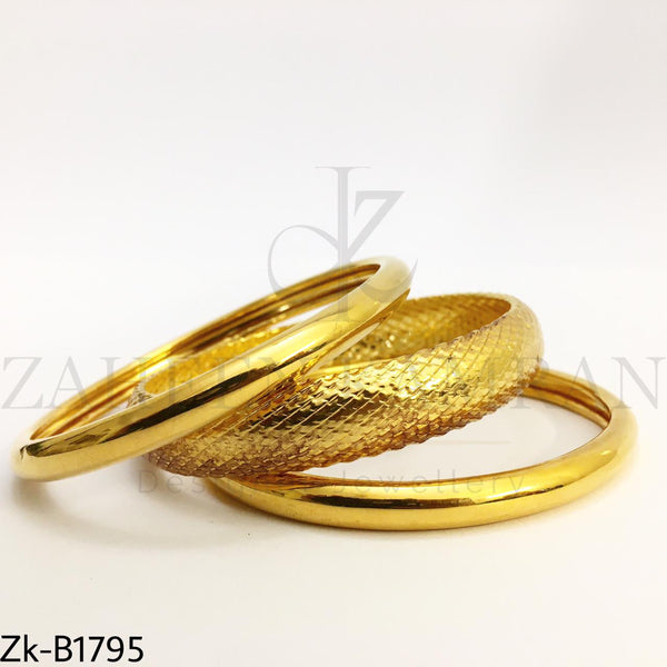 Textured bangle set