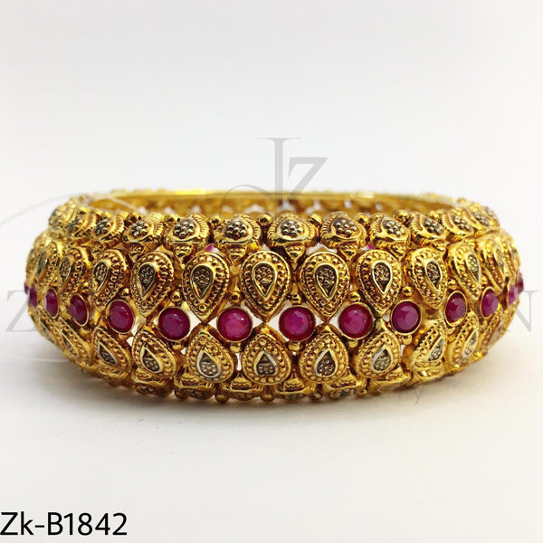 Classic ruby bangle