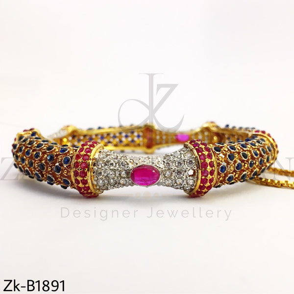 Stylish bangle