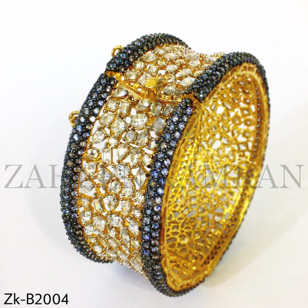 Zirconian sapphire bangle