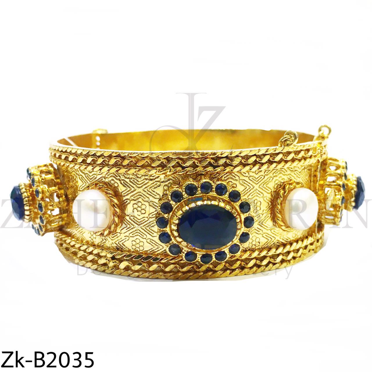 Vintage bangle