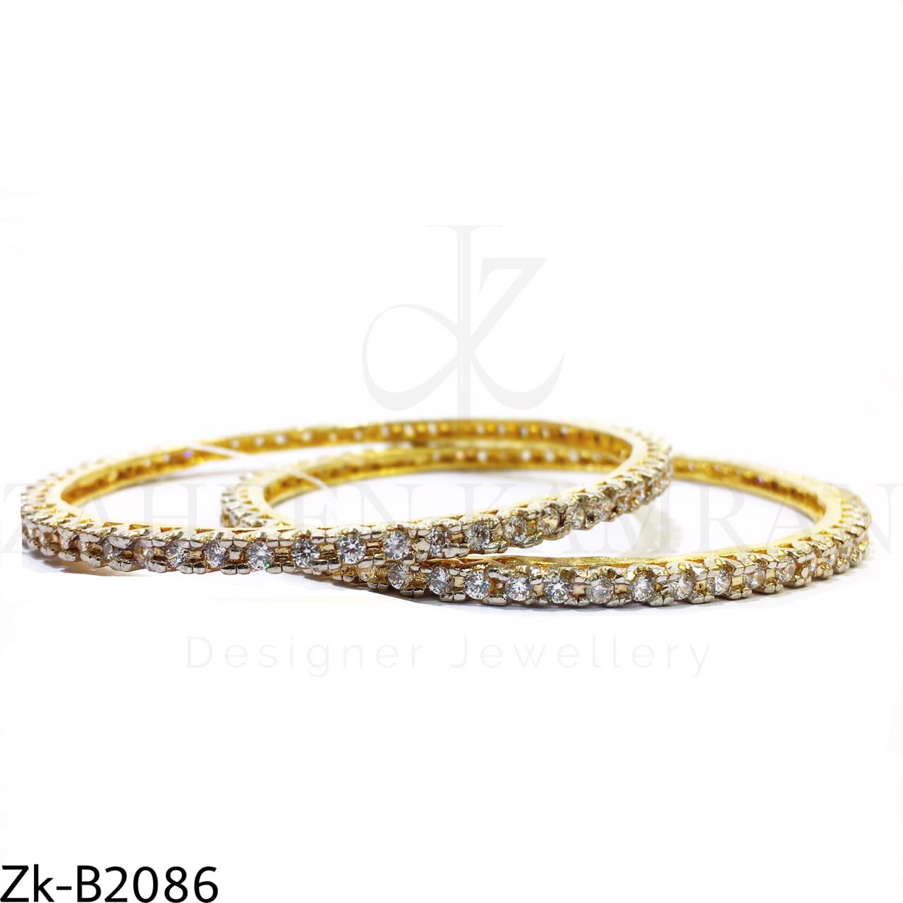 Zirconian sleek bangles