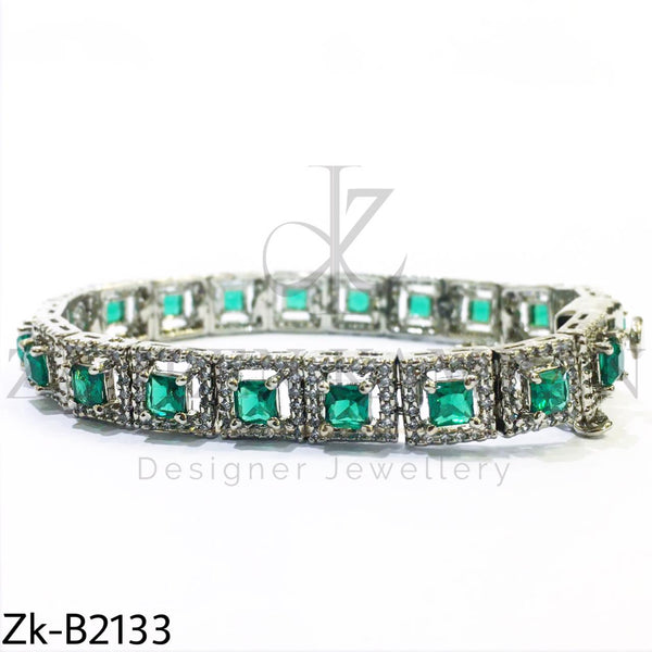 Zirconian bracelet