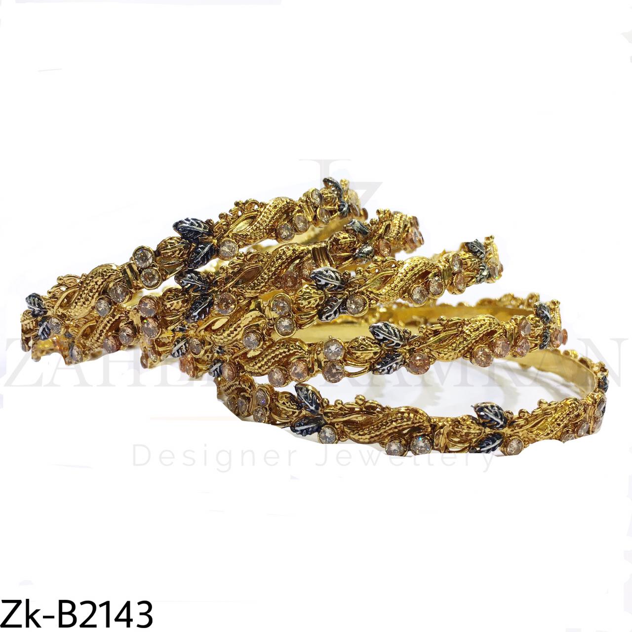 Stylish bangle