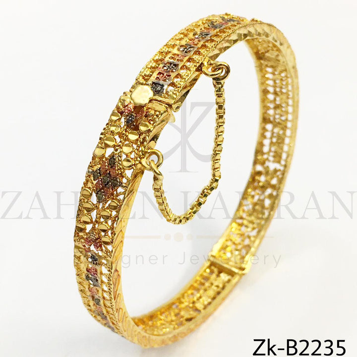Toned bangle