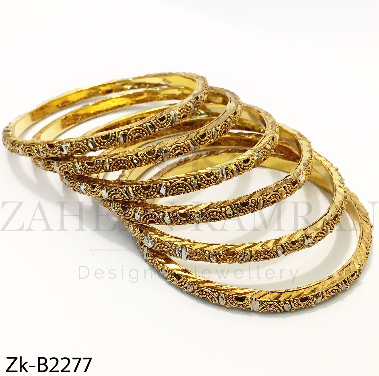 Detailed bangles