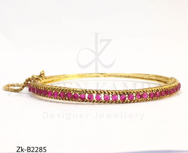 Ruby sleek bangle