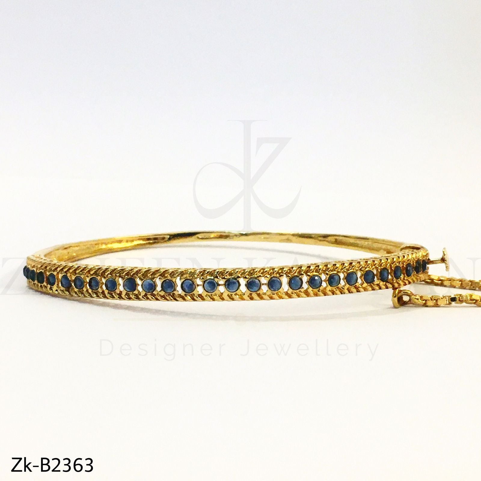 Sleek Bangle