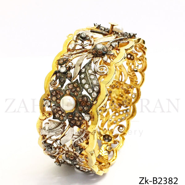 Floral Bangle