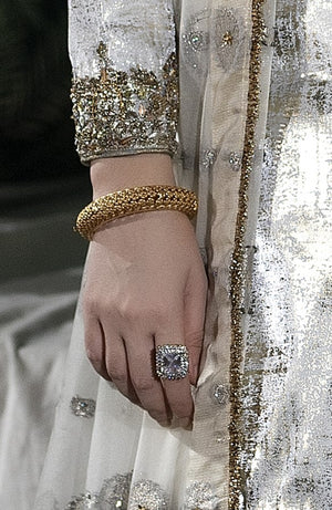 Classy golden bangle.
