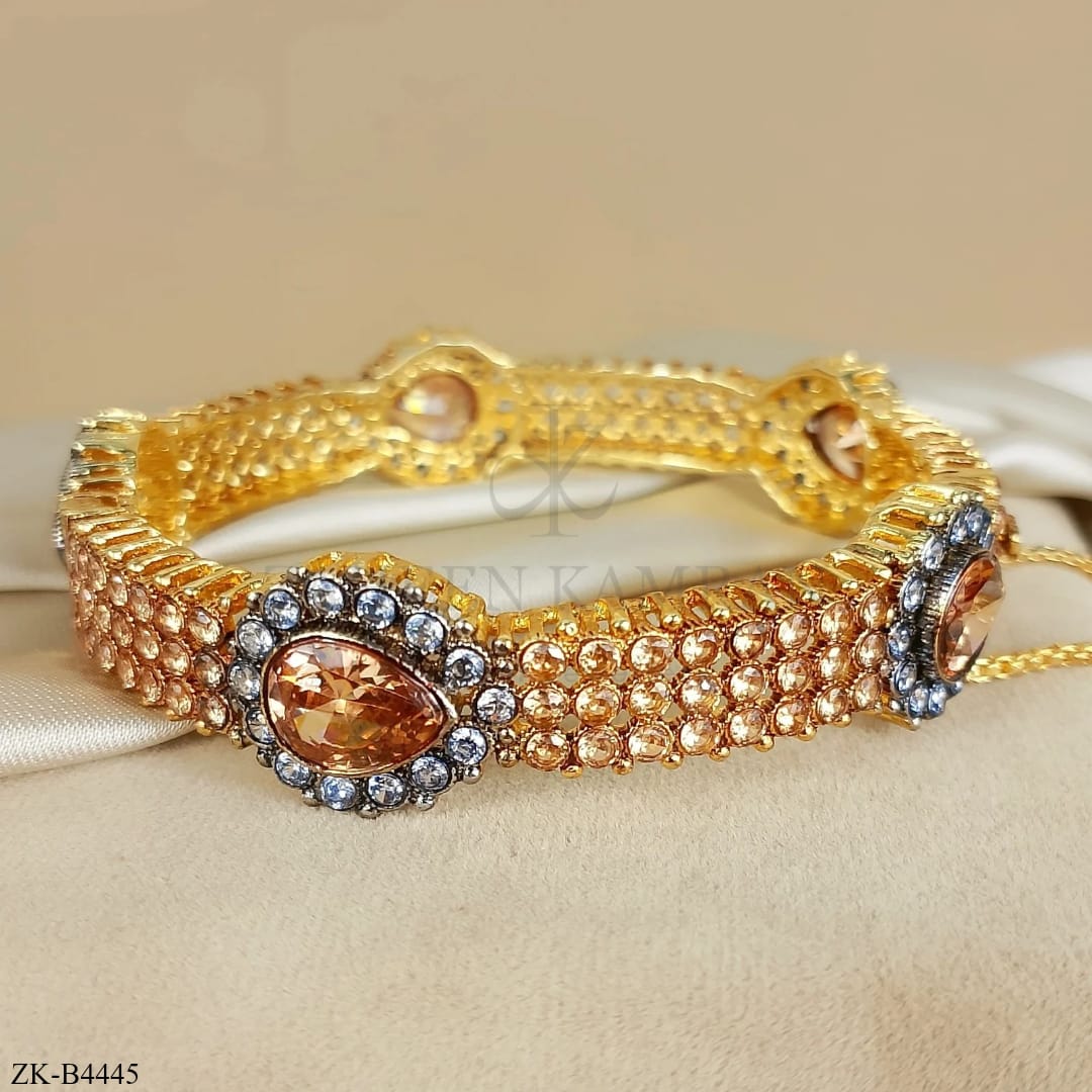 CHAMPAGNE BANGLE