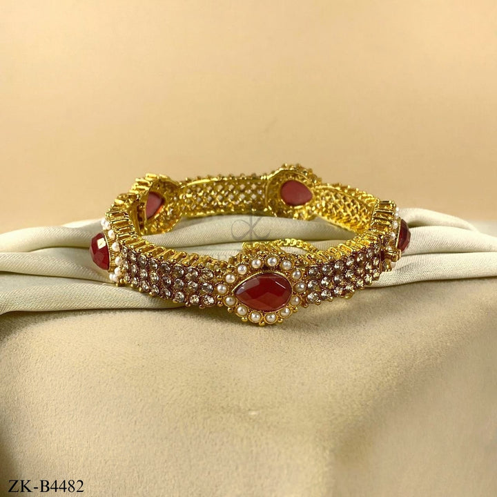 GARNET BANGLE