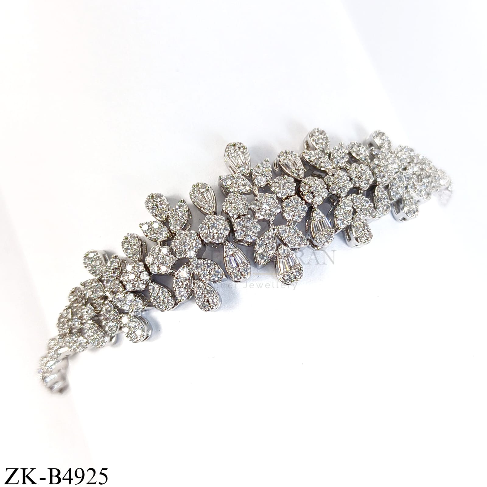 SILVER FLORAL ZIRCONIA BRACELET