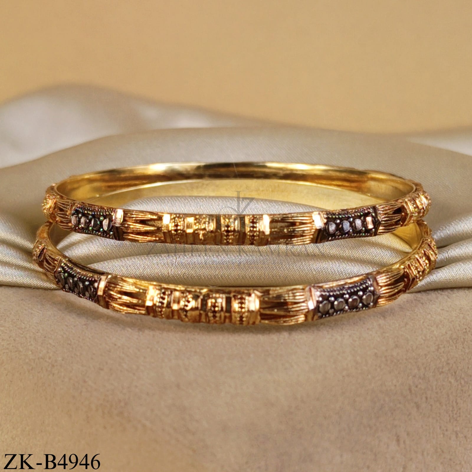 GOLD MATTE FINISHED BANGLES