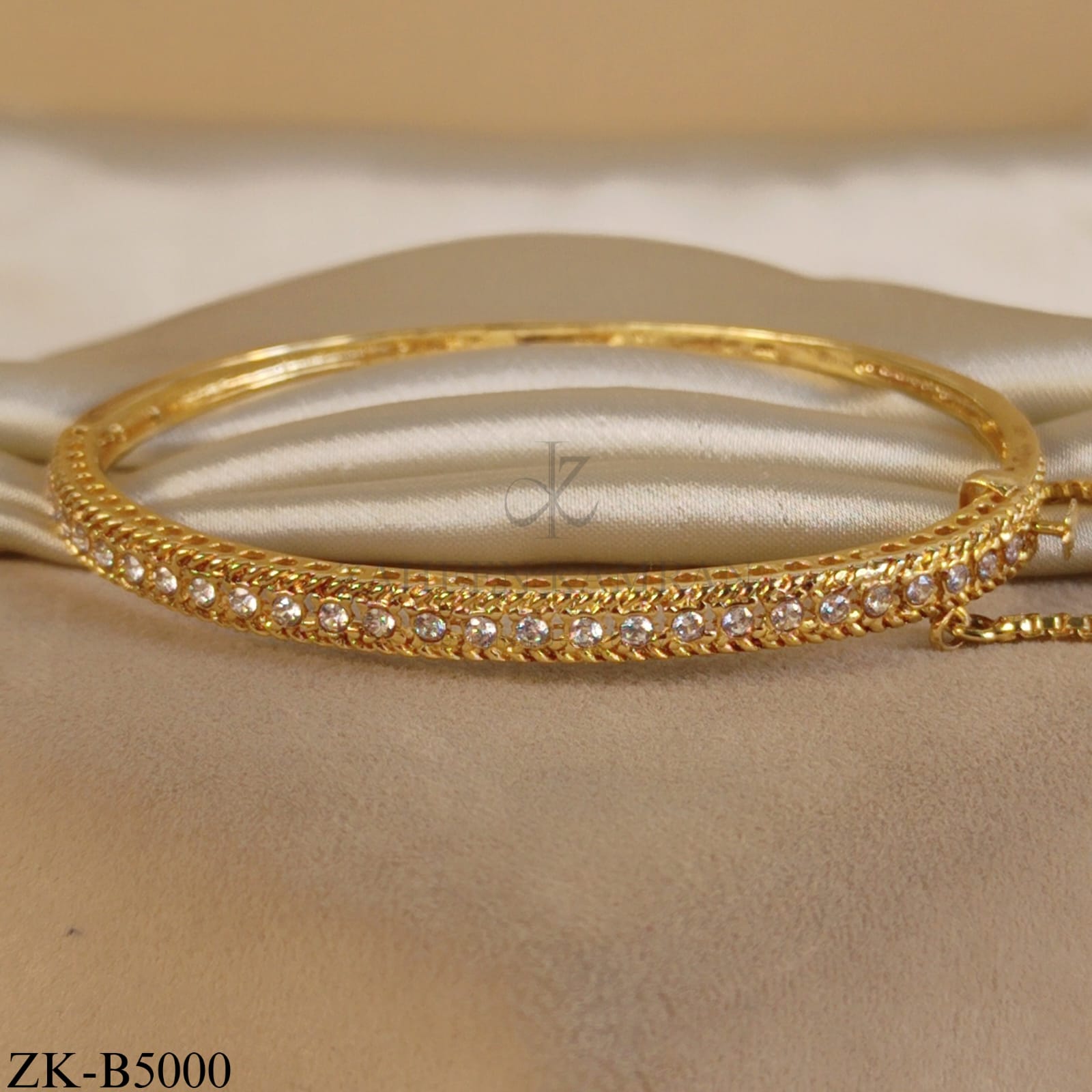 ZIRCONIAN BANGLE