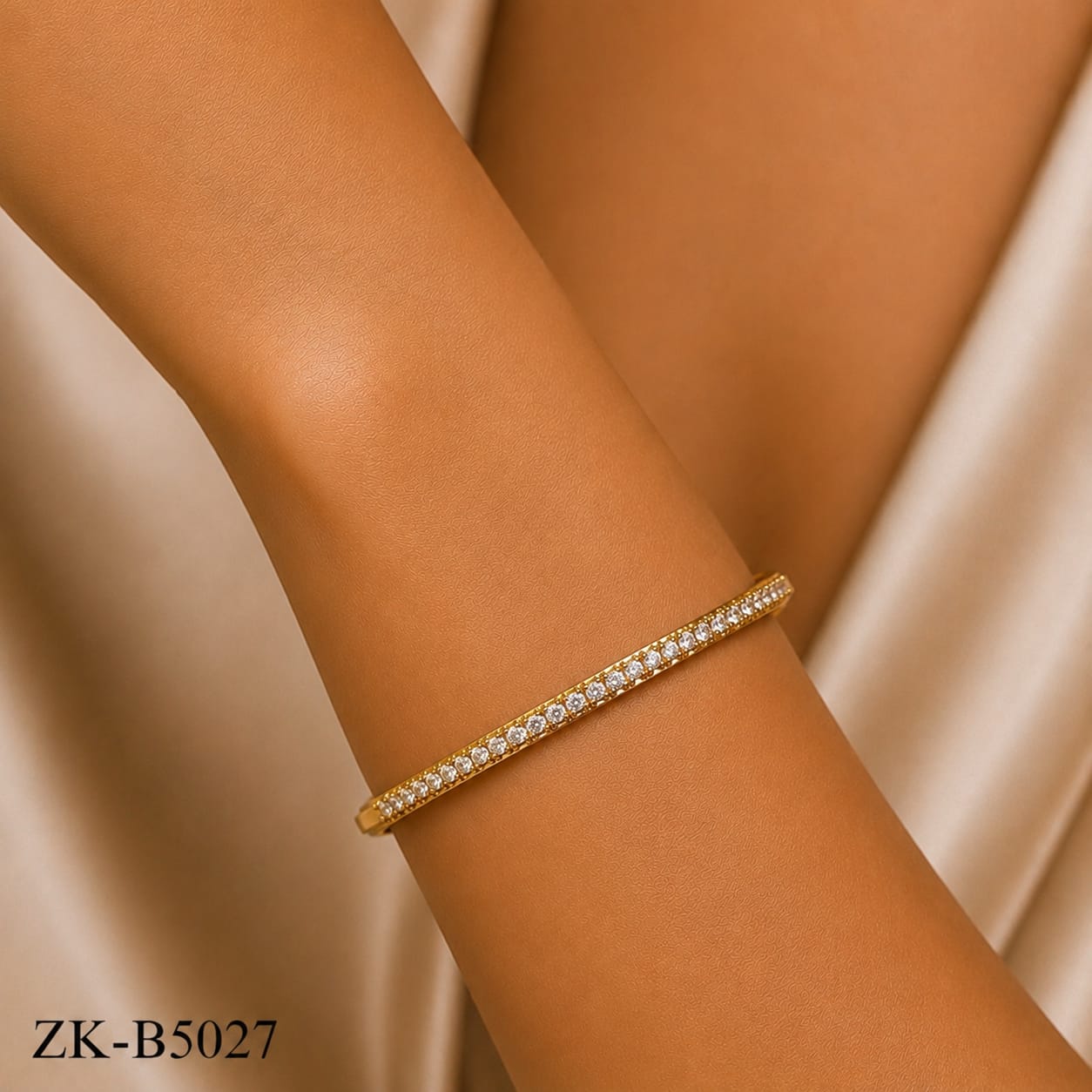 GOLDEN ZIRCONIAN BANGLE
