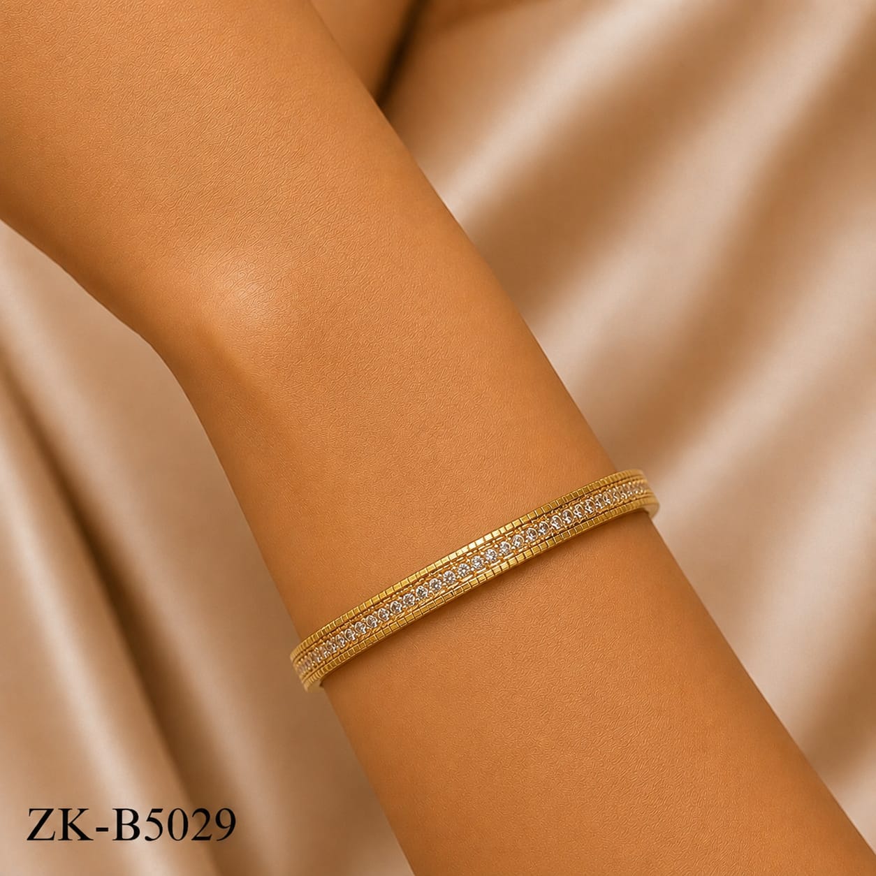 ZIRCONIAN BANGLE