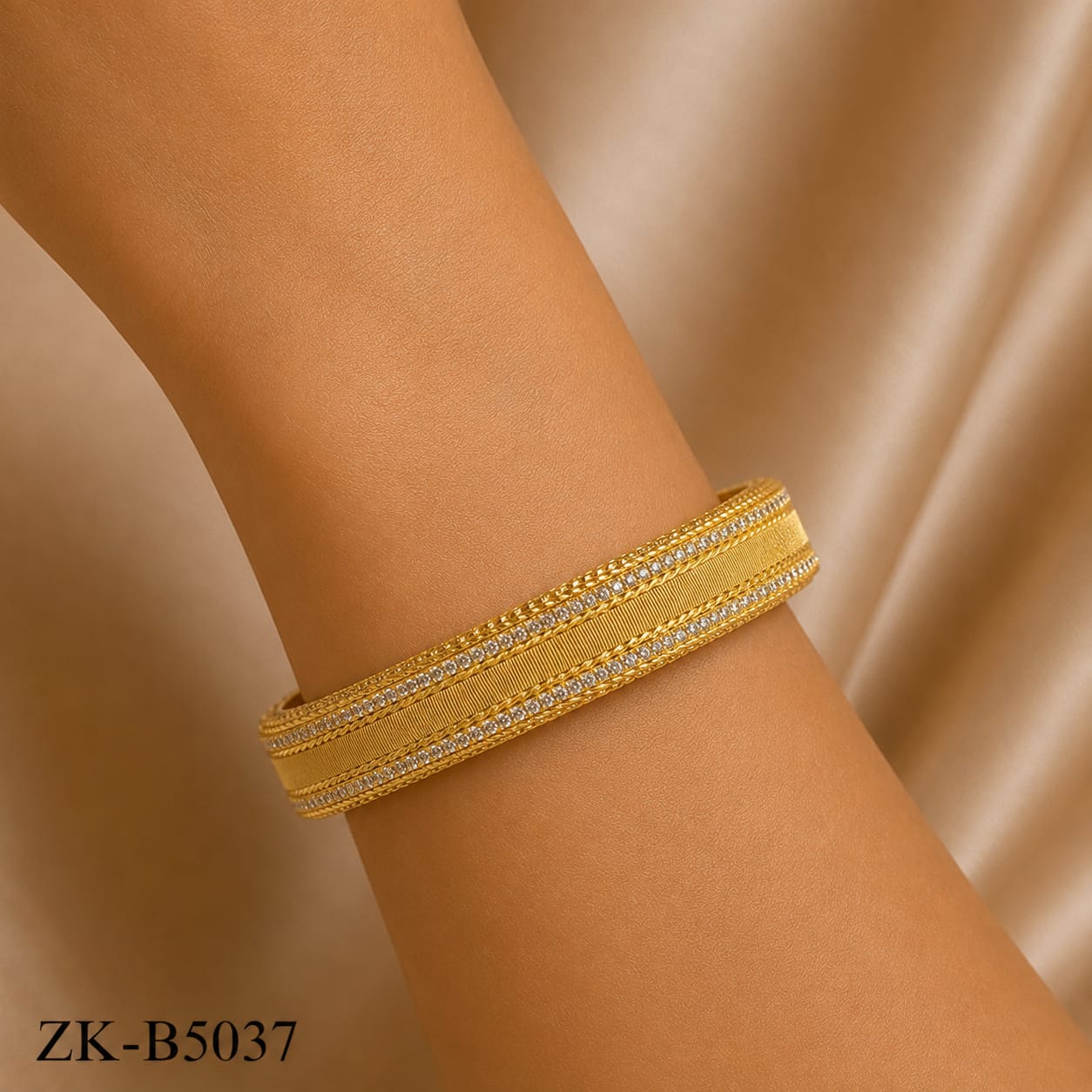 ZIRCONIAN BANGLE