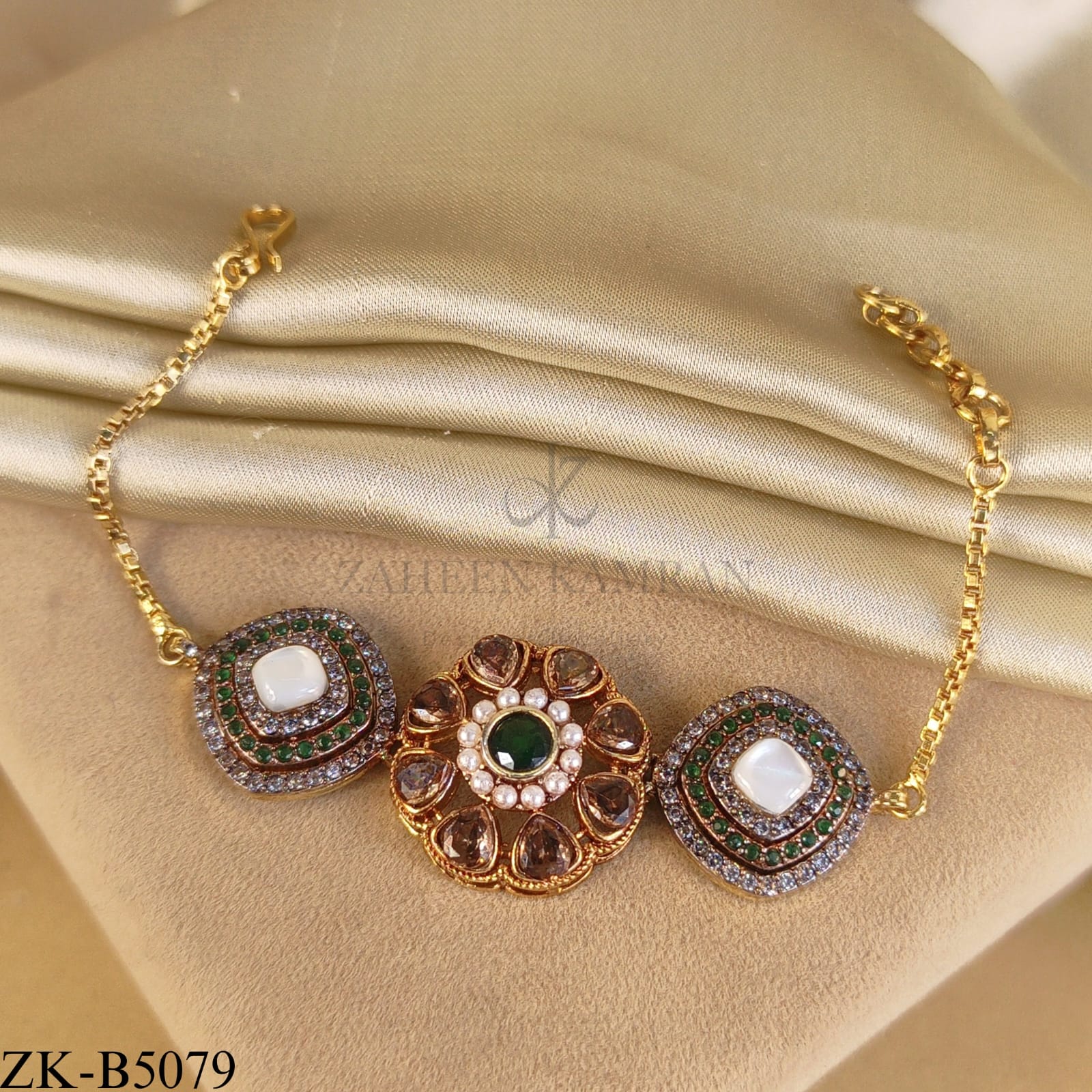 FLORAL CENTRE BRACELET