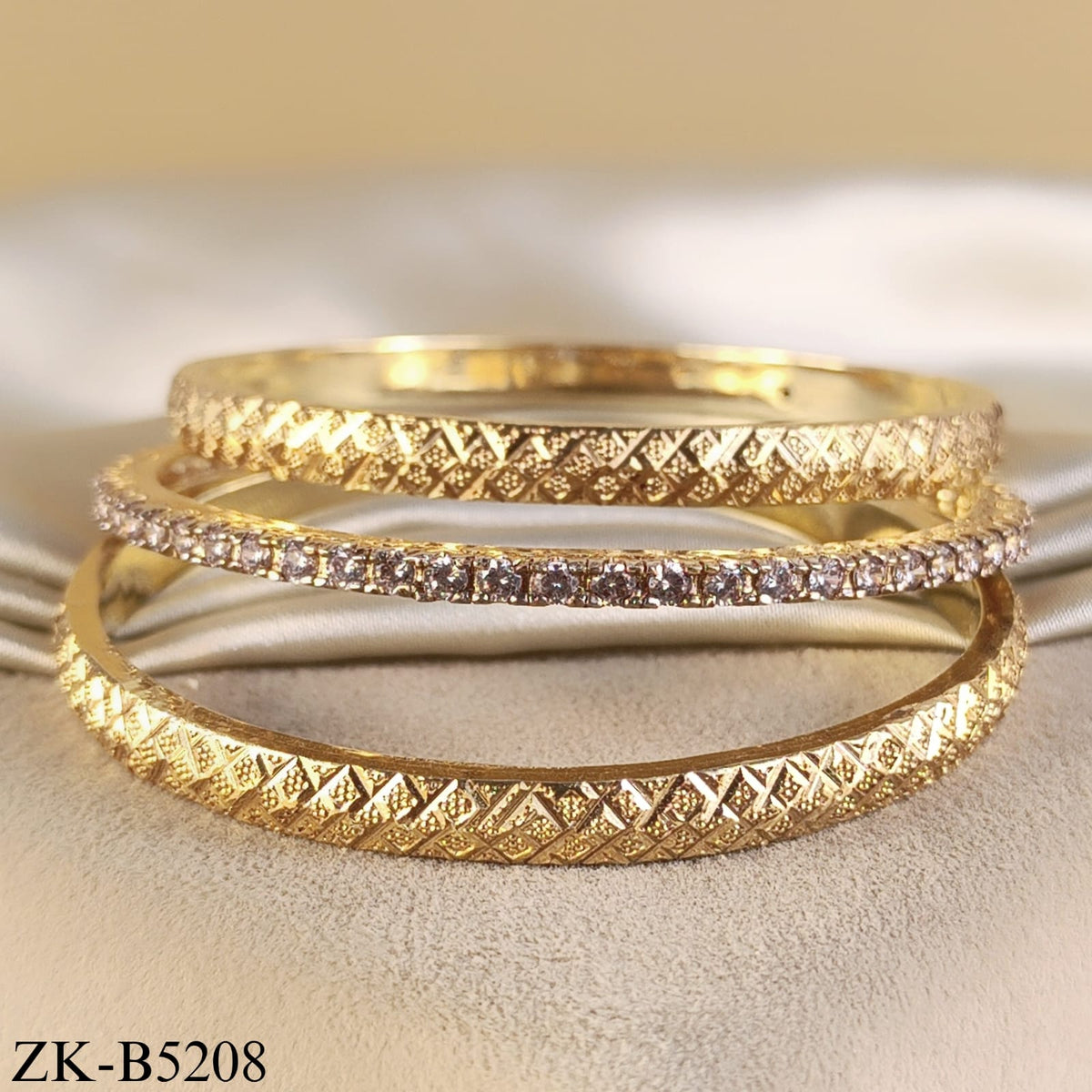 ZIRCONIA TEXTURED BANGLES