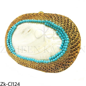 Sea shell clutch