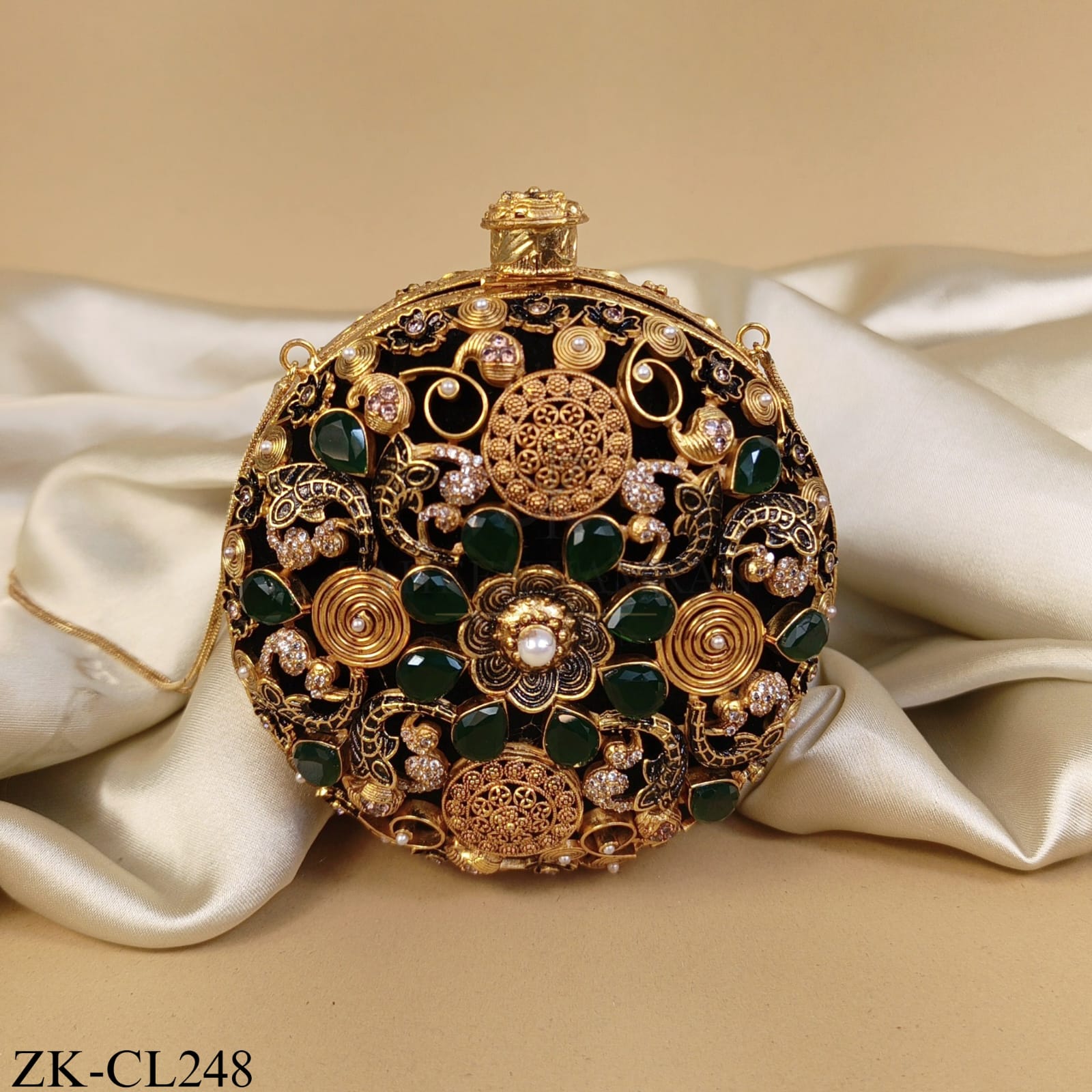 EMERALD FLORAL MOTIF WIREWORK ROUND CLUTCH