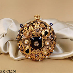 BLACK BASE CLUTCH WITH CHAMPAGNE BLOOM