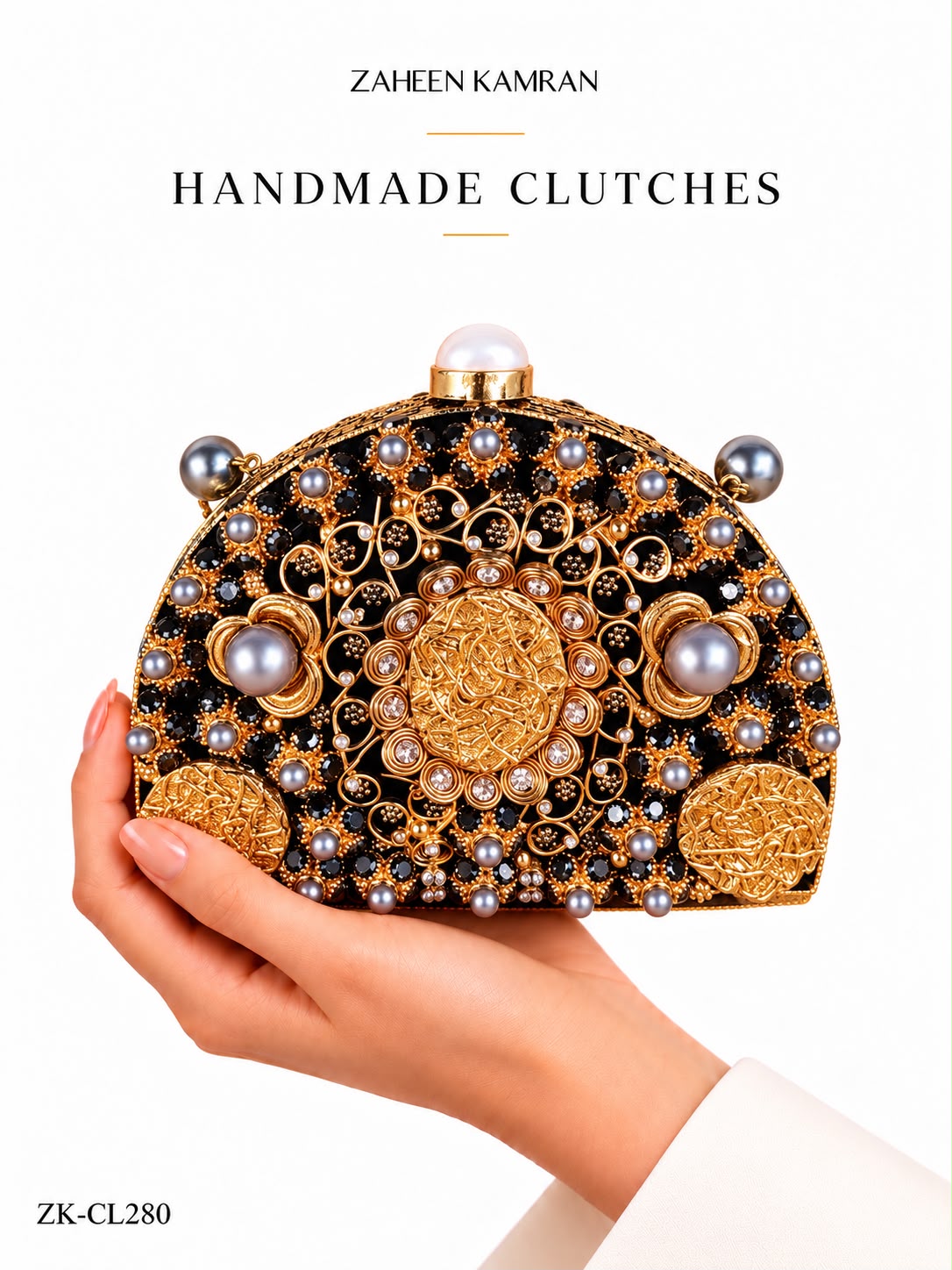 GREY PEARLS CLUTCH