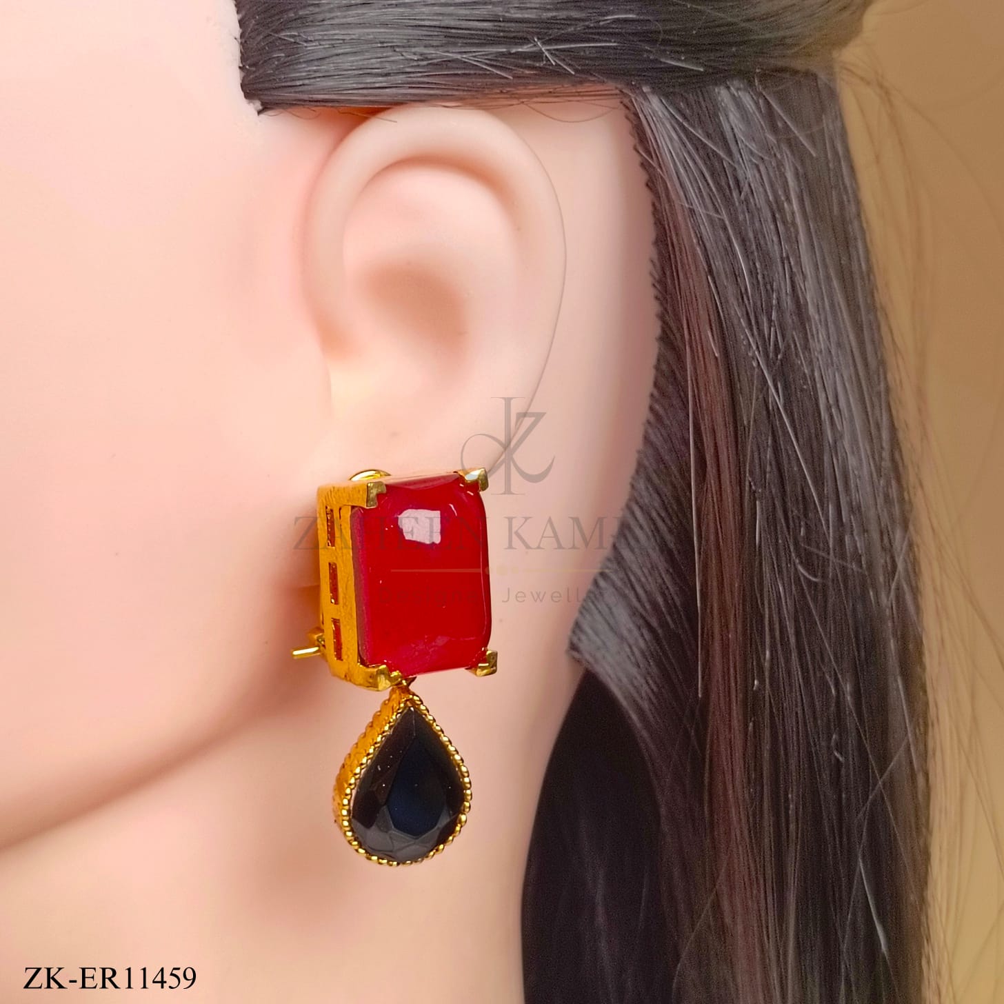 GARNET EARRINGS