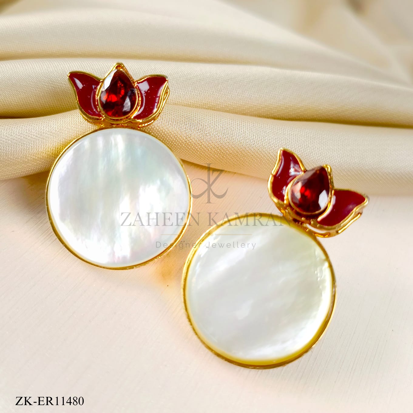 CIRCLE EARRINGS