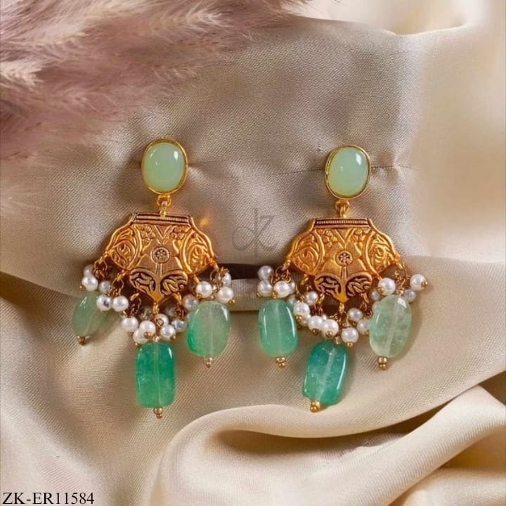 EMERALD EARRINGS