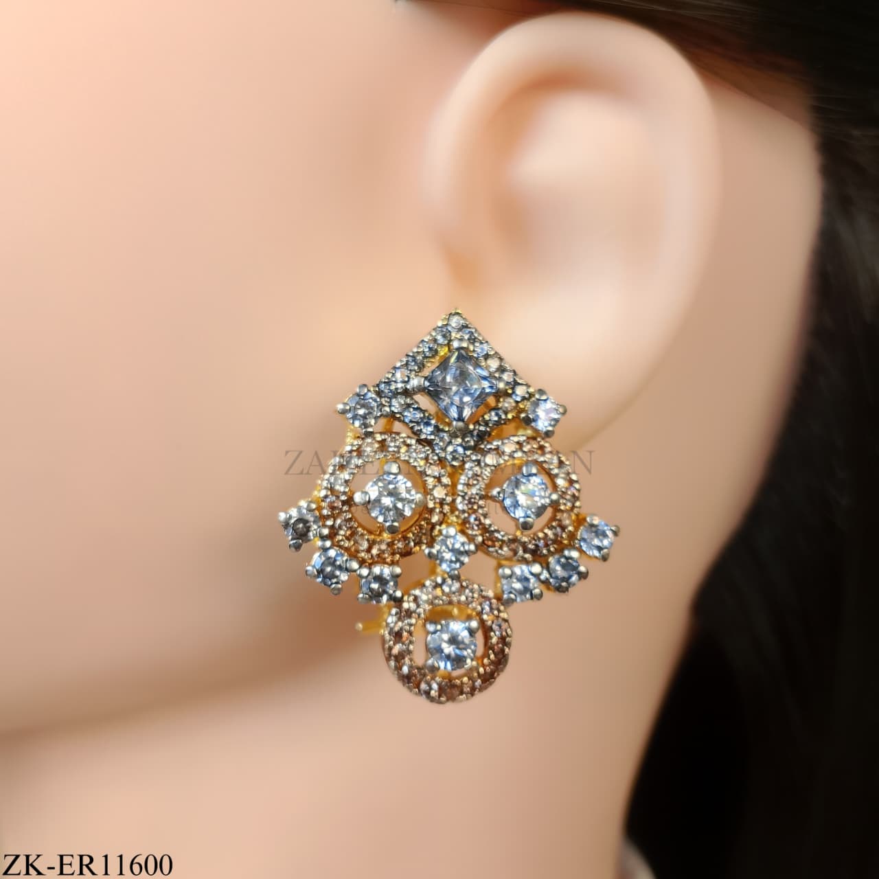 ZIRCONIAN EARRINGS