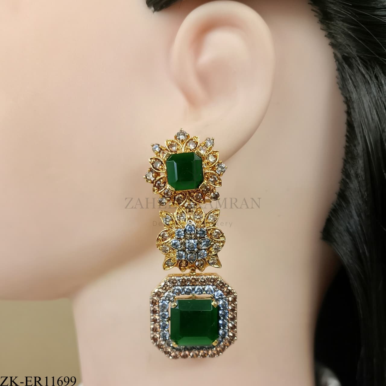 EMERALD EARRINGS